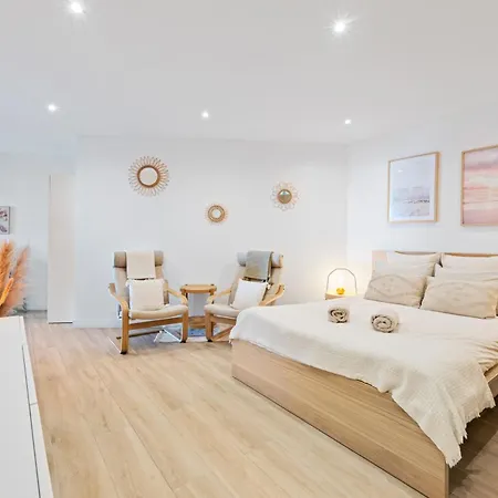 Appartement Bord De Mer « La Petite Ma-Line » Cagnes-sur-Mer Extérieur photo